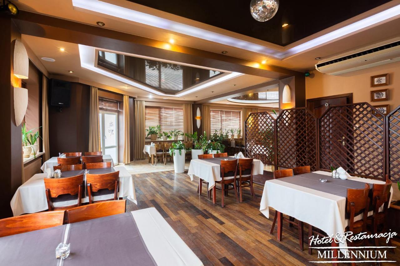 Hotel Millennium 프샤스니시 외부 사진