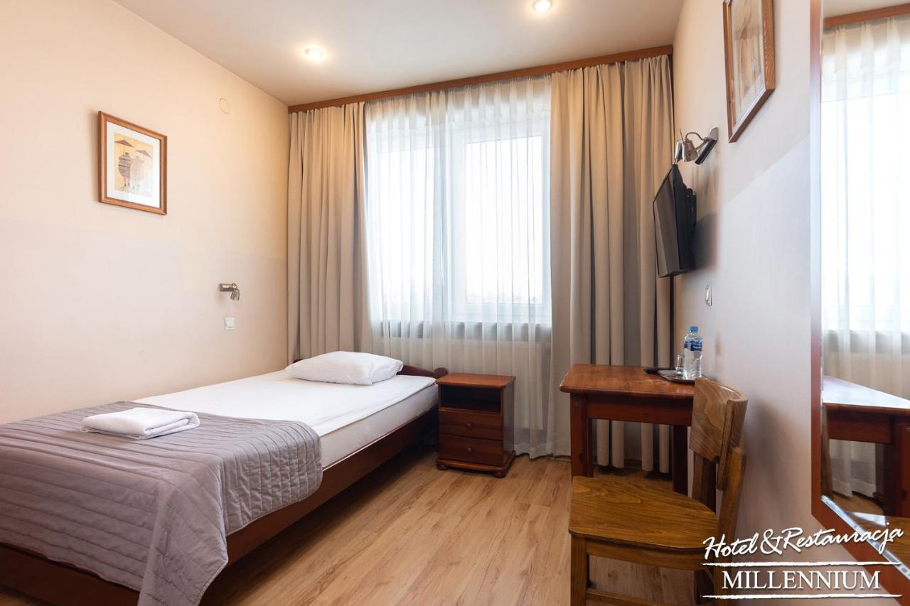 Hotel Millennium 프샤스니시 외부 사진