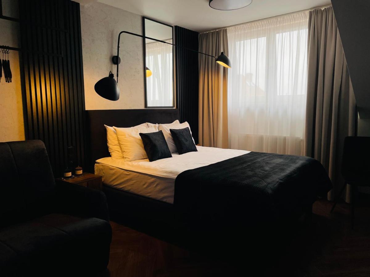 Hotel Millennium 프샤스니시 외부 사진