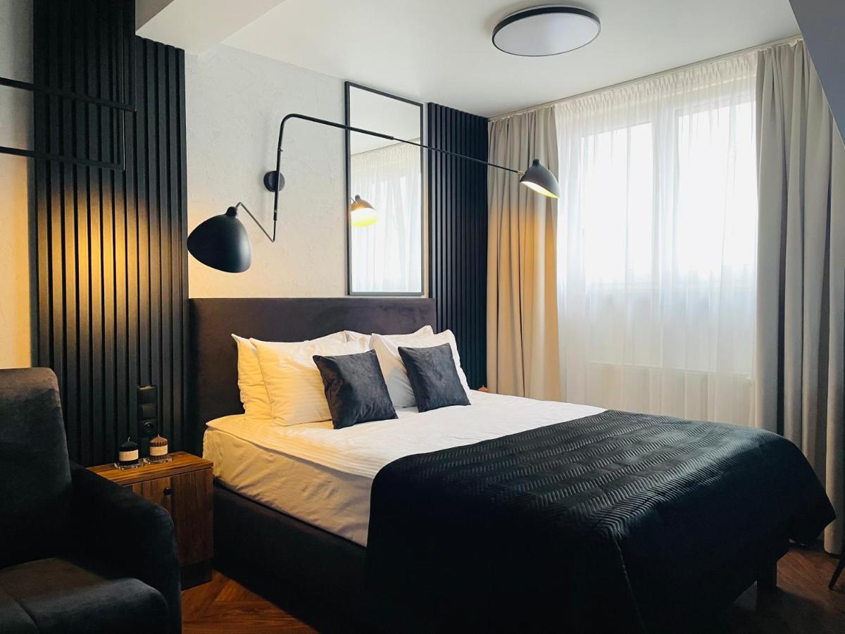 Hotel Millennium 프샤스니시 외부 사진